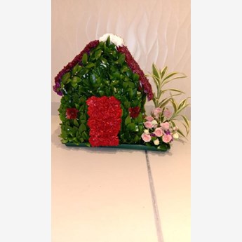 House Design Qatar National Day Flowers